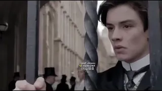 اغنيه عراقيه قلي بالله وشلون عينك غافيه تصميم 