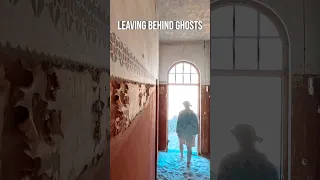 LEAVING BEHIND GHOSTS – A short history of Kolmanskop