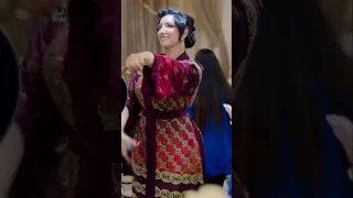 كاميليا شيبي تغني وترقص على أغاني شعبي مغربي بوجه وقفطان جميل 2025 TOP 