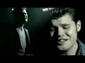 Daniel Merriweather - Red [Official Music Video]