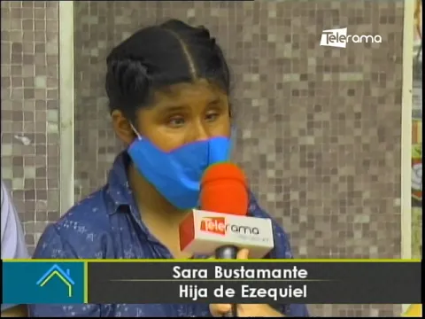 Padre no vidente saca a sus hijas adelante gracias a la música