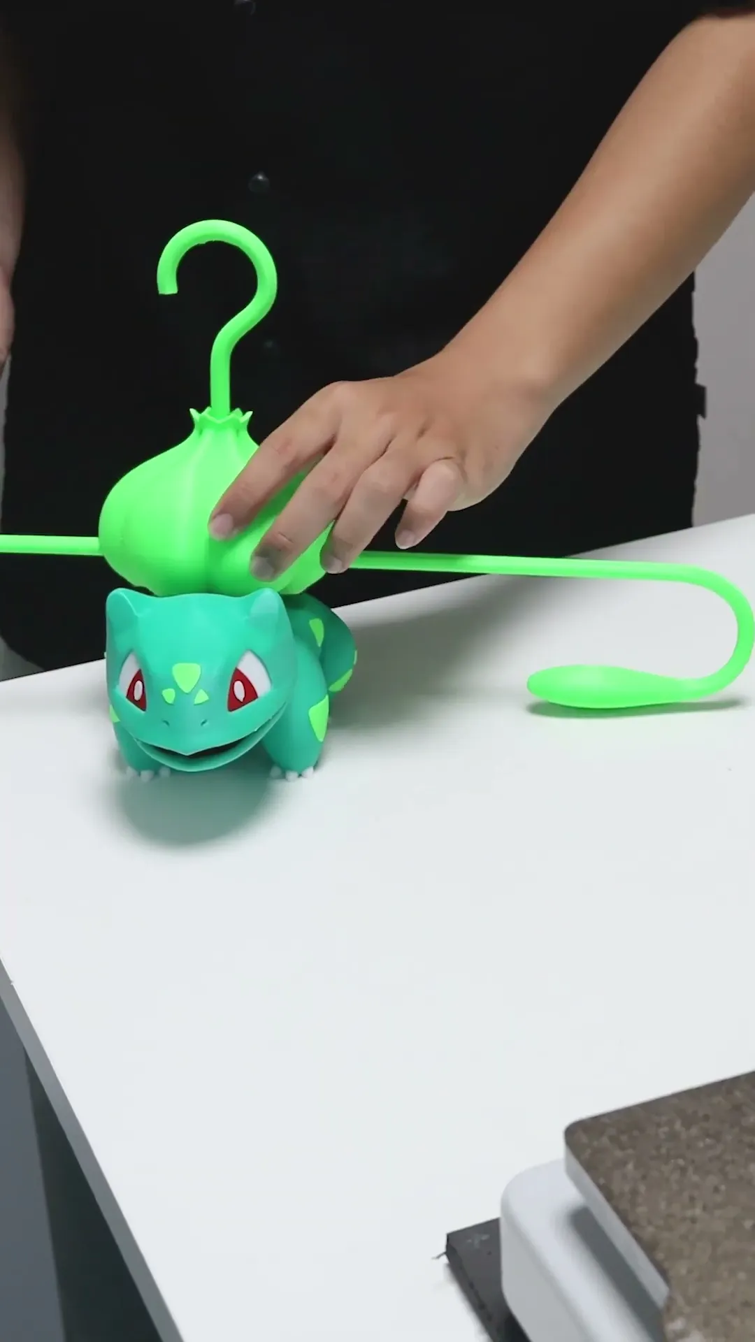 Bulbasaur Pokemon Hanger