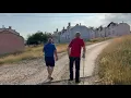 Download Lagu NIHAD I MLADEN ŽIVE ZAJEDNO VEĆ 15 GODINA.... PORUŠENO SELO NJIHOV JE DOM, ŽIVE OD DANAS DO SUTRA.