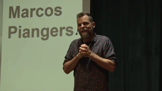 A evolução do EU TE AMO | Marcos Piangers | TEDxCentroUniversitárioNewtonPaiva