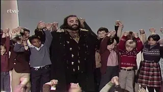 Download DEMIS ROUSSOS(CANTA UN CANTO AL MUNDO)=(UN MUNDO DE HOMBRES NIÑOS)(ACTUACIÓN) MP3