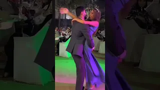 لو تطلبي مني عنيا لو تطلبي عمري كمان  لو تطلبي مني عنيا لو تطلبي عمري كمان
