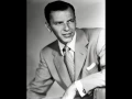 Download Lagu Frank Sinatra - I've Got the World on a String