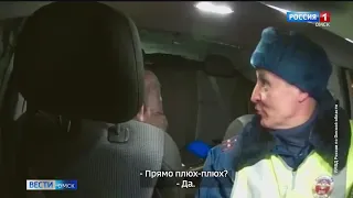 Инспекторы ДПС спасли девушку, провалившуюся под лед