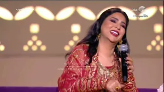 نوال الكويتية مـــثــل الـــنــســيم جلسة قيثارة العرب الرياض بنتج نوال دندنها