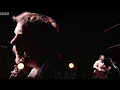 Kings of Leon - WALLS (live)