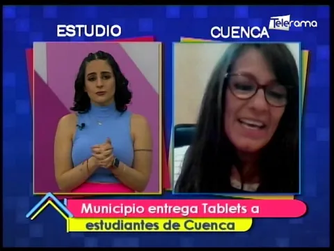 Municipio entrega tablets a estudiantes de Cuenca
