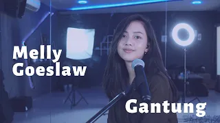 GANTUNG  (MELLY GOESLAW) - MICHELA THEA COVER