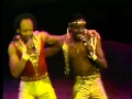 Download Lagu Earth Wind \u0026 Fire - That's the Way of the World (live 1981)