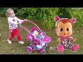 Download Lagu Time to shopping at toys store with Funny Stacy