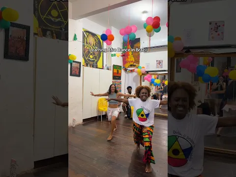 LEARNING AFRO DANCE IN BRAZIL🇧🇷💛💃🏻 #semesteratsea #sasfa26 #voyage138 #studyabroad #college