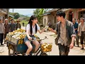 Download Lagu Kutransformasi Diri dari Putri Jahat ke Pemimpin Keluarga Sukses di Tahun 80-an! #movie #cdrama
