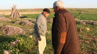 فيديو حصري  الأغنية الجميلة التي تعالج صلة  الأخوة  والتي حققت مشاهدة كبيرة للفنان عابدين بحلة جديدة دندنها