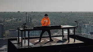 martin garrix live 538 kingsday from the top of adam tower