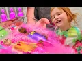 Download Lagu BARBiE SPA MAKEOVER!! Purple Color Reveal Magic! a pretend swimming pool spa inside our house 💅