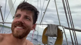 Sailing to Lono Harbor Molokai