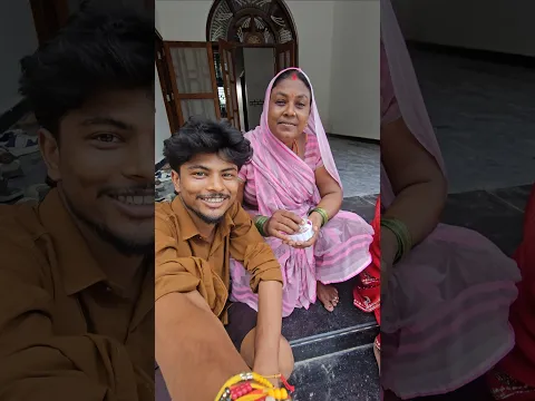 मम्मी गिफ्ट लेकर आ गई #shortvideo #shorts