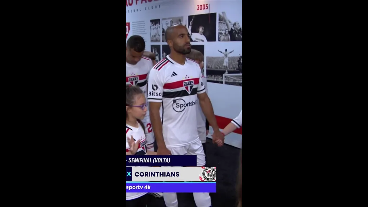 LUCAS MOURA CANTA COM A TORCIDA ????⚽| SÃO PAULO X CORINTHIANS | COPA DO BRASIL 2023 | ge.globo