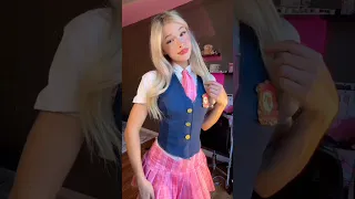 Barbie Princess Charm School Halloweencostume Costumeideas Barbiemovies Barbie Diycostume 
