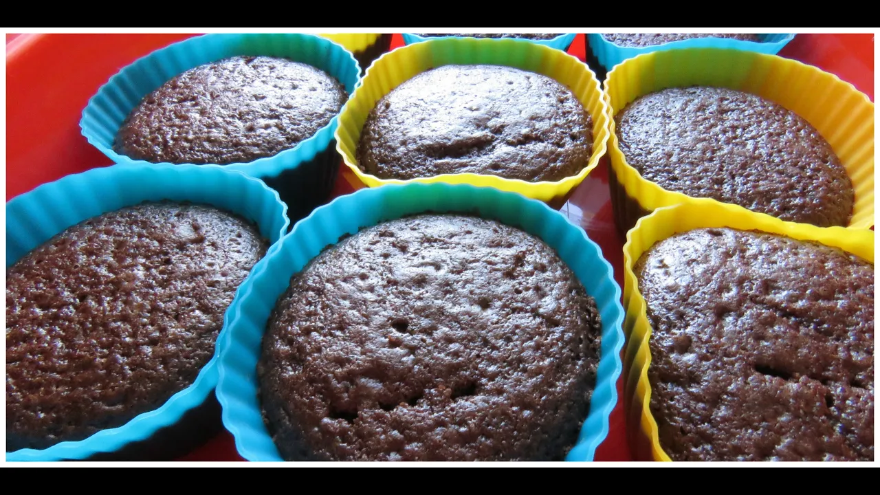 CUPCAKE DE CHOCOLATE SEM LEITE