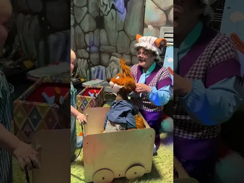 Попал лисёнок