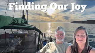 S4, Ep52 What Liveaboard Sailboat Life Actually Feels Like — No Filter