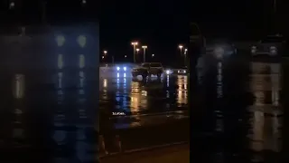 نيسان فتك فتك استعراض في شارع بعد الأمطار اكسبلور الامارات العين سلام بن نايم  نيسان فتك فتك استعراض في شارع بعد الأمطار اكسبلور الامارات العين سلام بن نايم