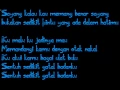 Download Lagu kuburan band - ulat bulu ( LIRIK )