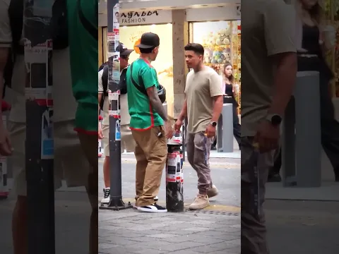 BROMA Buscando quien sea bueno para los trompos 15 🤣 #trompos #jacobvalencia #shorts