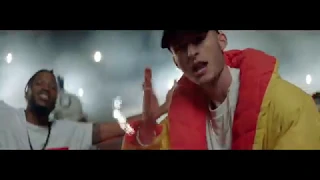 The Seige - Show Me The Football Yahoo