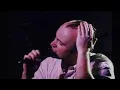 Download Lagu PHIL COLLINS - I wish it would rain down (live in Tokyo, 09/03/1990)