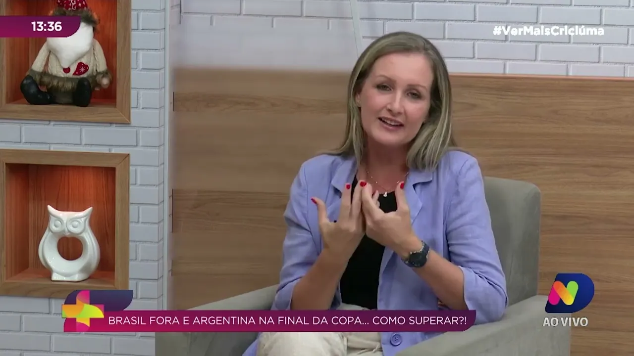 Brasil fora da Copa, Argentina na final... como superar a derrota? Psicóloga dá dicas