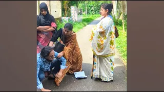 প্রবাসী বাড়িতে ঢুকেই জানতে পারলো প্রবাসীর স্ত্রী প্রবাসীকে ছাড়াই কিভাবে বা'চ্চা'র মা হয়ে গেলো