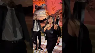 القمر فيفي عبده من احد افراح اصدقائها Shortsvideo رقصات  القمر فيفي عبده من احد افراح اصدقائها Shortsvideo رقصات