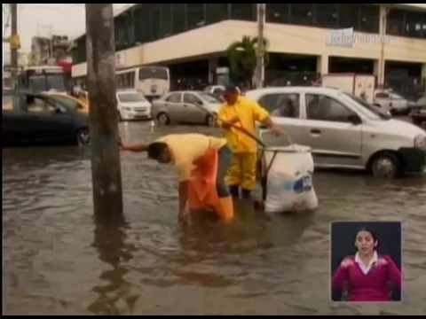 Varios sectores inundados por lluvia