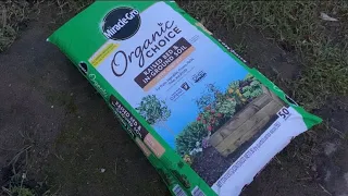 Costco MiracleGro Soil for the vegetable herb garden 2025