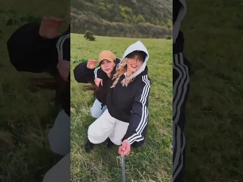 Супер дочь.Всегда с улыбкой.!!!
