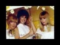 Download Lagu I love how you love me / 忘れたいのに [日本語訳付き]   パリス・シスターズ