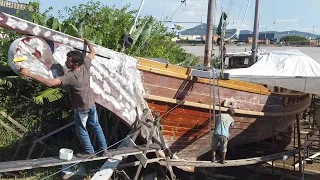 Boat building: salvaging a wrecked wooden sailboat | epoxy, wood & carpentry — Sailing Yabá 127