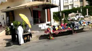 فاس مسجد سعد بن ابي وقاص الزهور محنة المصلين مع الباعة 