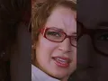 Download Lagu Kangana Ranaut Asks Javed Jaffrey: How Far Have You Studied? #DoubleDhamaal #shorts #kanganaranaut