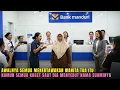 Download Lagu Ibu Tua Berkerudung Dituduh Mencuri di Bank, Semua Terdiam Saat Ia Sebut Nama Suaminya!