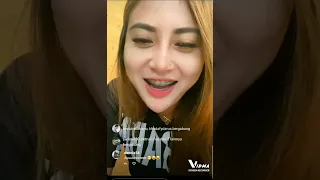 live instagram ririn kurniasari menggoda iman