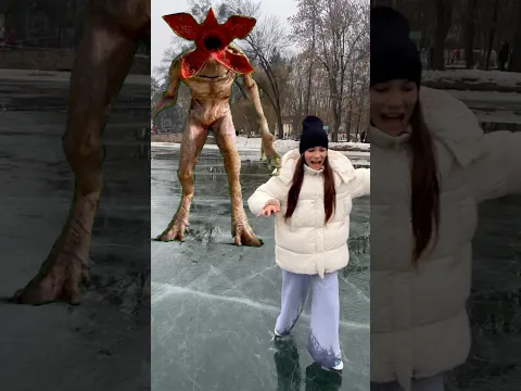 ДЕМОГОРГОН напал на нас в лесу Stranger things #demogorgon #strangerthings #демогоргон