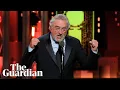 Video di Robert de Niro's 'Fuck Trump' speech at Tony awards