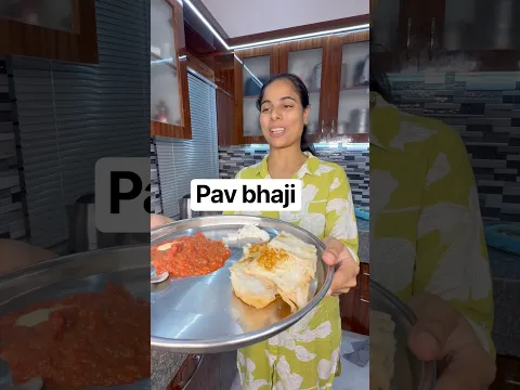 Malvi ke liye banai pav bhaji ππ #shorts #viral #cooking
